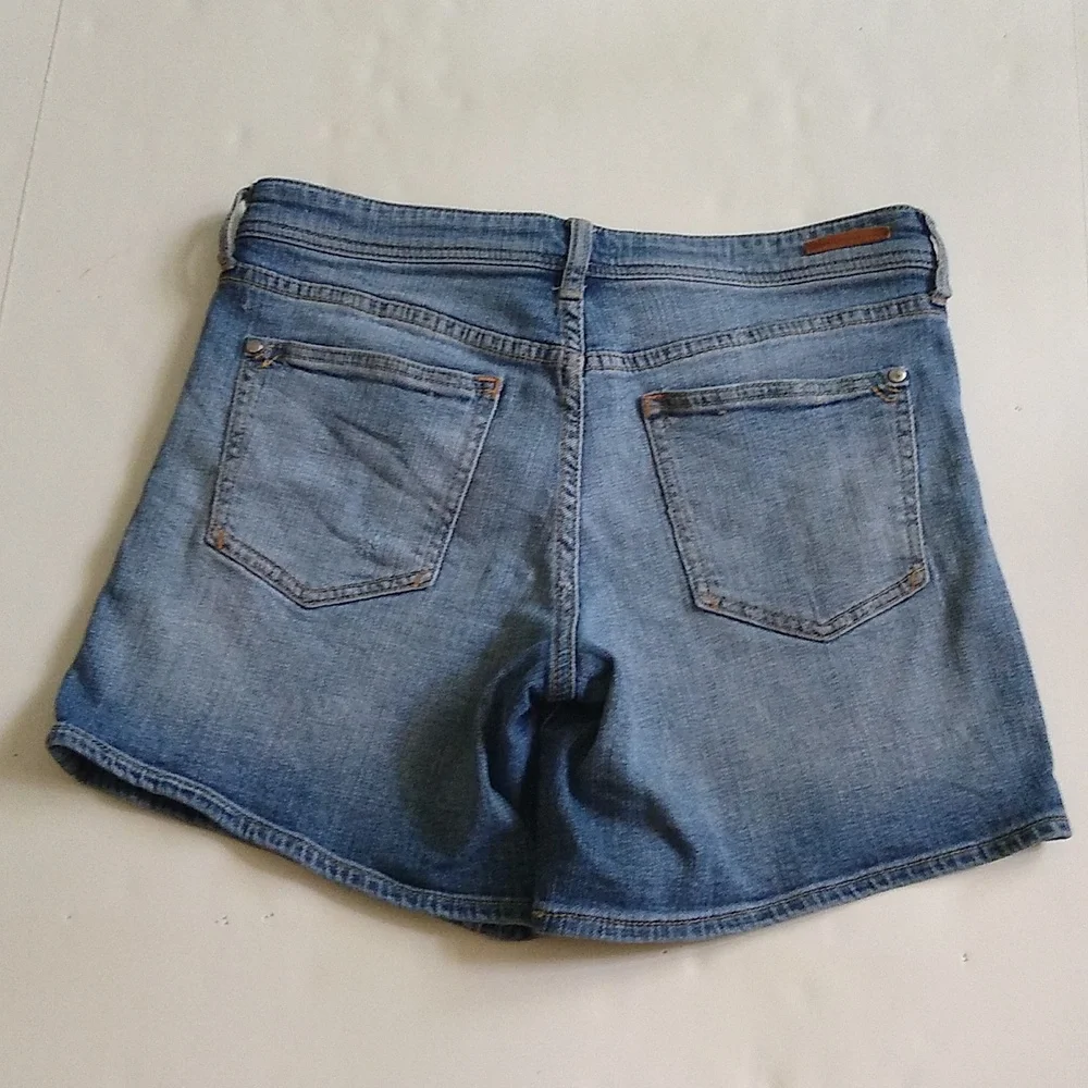 Anthropologie Pilcro and the‎ Letterpress Hyphen denim jean shorts 27